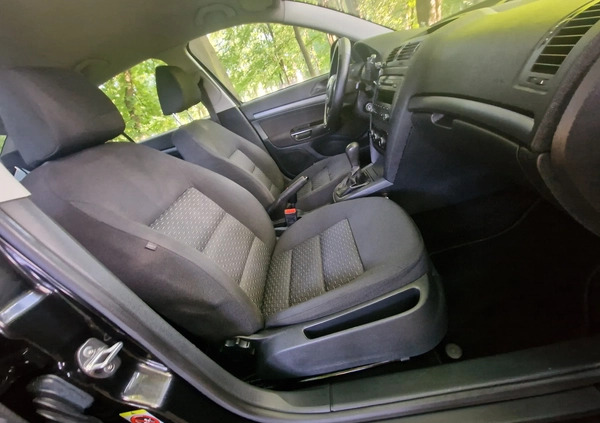 Skoda Octavia cena 12999 przebieg: 385000, rok produkcji 2010 z Sosnowiec małe 277